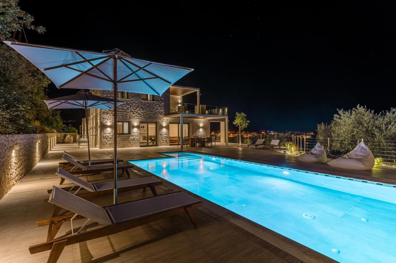 Manitennisvillas Stoúpa Exterior foto